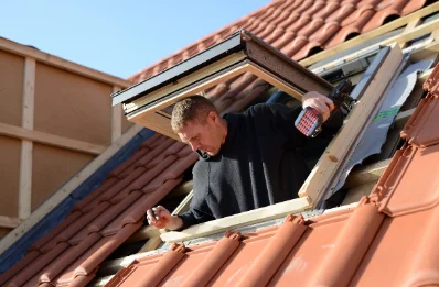 Pose de fenêtres de toit Velux au Bizot